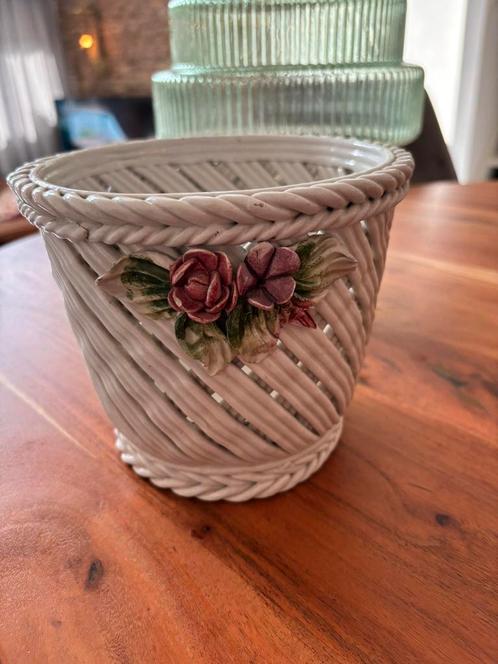 Vintage keramiek mandje/ Vaga Rotterdam/jaren 60 – zeldzaam!, Huis en Inrichting, Woonaccessoires | Schalen en Manden, Zo goed als nieuw
