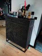 Zwarte mangohouten wandkast visgraat, Ophalen