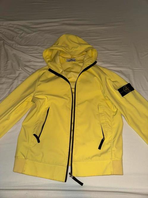 Stone island soft shell yellow, Kleding | Heren, Jassen | Zomer, Gedragen, Maat 48/50 (M), Geel, Ophalen of Verzenden