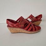 Timberland sleehak sandalen maat 39. Rood leer.  Hak 5 cm., Zo goed als nieuw, Timberland, Rood, Sandalen of Muiltjes