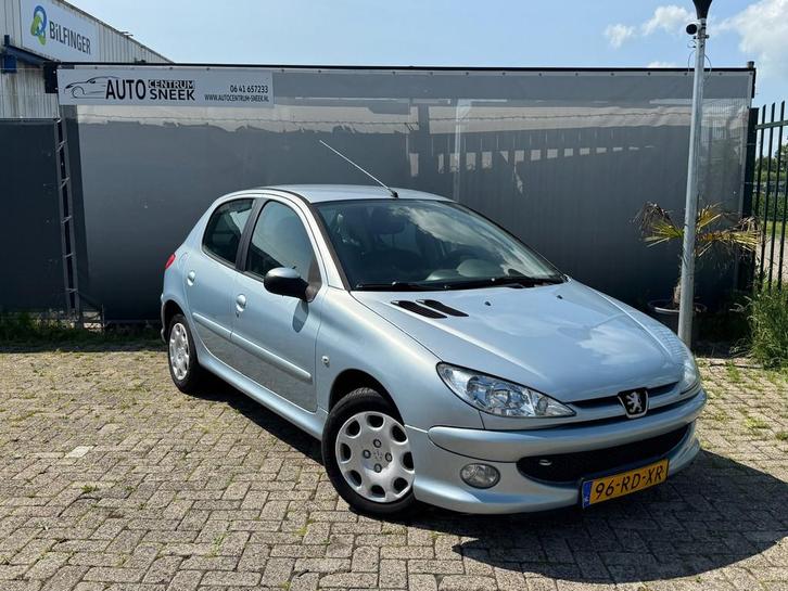 Peugeot 206 1.4 Air-line 2 - NWE APK - Airco - Cruise, Auto's, Peugeot, Bedrijf, Te koop, ABS, Airbags, Airconditioning, Boordcomputer
