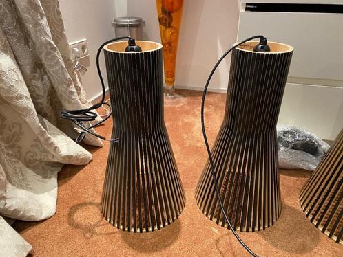 Secto Design 4200 Hanglamp Zwart 2 Stuks, Huis en Inrichting, Lampen | Hanglampen, Zo goed als nieuw, 50 tot 75 cm, Hout, Ophalen of Verzenden