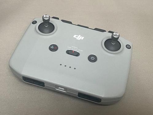 DJl mini 2 controller, Audio, Tv en Foto, Drones, Zo goed als nieuw, Ophalen of Verzenden
