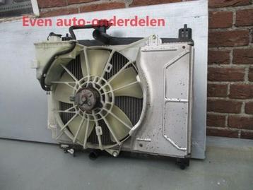 vin huis met Radiateur en connditioner Yaris  (P9 1000  cc   beschikbaar voor biedingen
