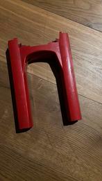 Peugeot 103 104 GL10 NOS voorvork afdek kap rood, Verzenden, Nieuw, Kap, Overige merken