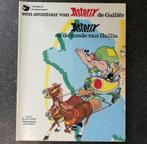Asterix en de ronde van Gallia - Albert Uderzo René Goscinny, Gelezen, Ophalen of Verzenden, Eén stripboek, Goscinny & Uderzo