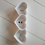 Leuke Nieuwe hartjes schaal van Rivièra Maison, Porselein of Keramiek, Schaal, Ophalen of Verzenden, Zo goed als nieuw