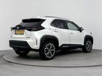 Toyota Yaris Cross 1.5 Hybrid Executive | Stoelverwarming |, 12 maanden, Gebruikt, Wit, Bedrijf