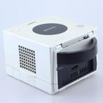 Nintendo Gamecube incl Controller en Kabels, Spelcomputers en Games, Nintendo, Zo goed als nieuw, Support@nintendo.com, 11-1 Hokotate-cho, Kamitoba, Minami-ku
Kyoto 601-8501
Japan