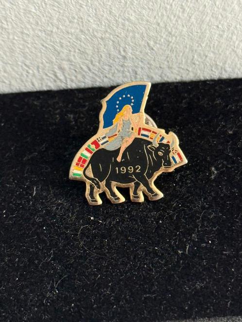 EU 1992 Pin, Verzamelen, Speldjes, Pins en Buttons, Gebruikt, Speldje of Pin, Overige onderwerpen, Ophalen of Verzenden
