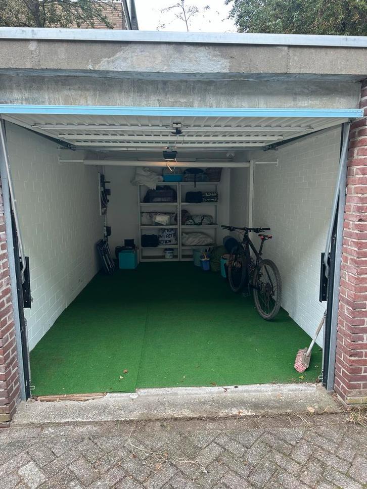 Garagebox/parkeergar./opslag te huur AMS Z (450€ pm), Huizen en Kamers, Garages en Parkeerplaatsen, Amsterdam