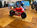 Schaalmodel Ducati Valentino Rossi 2012 - 1:24, Ophalen of Verzenden, Zo goed als nieuw, Motor