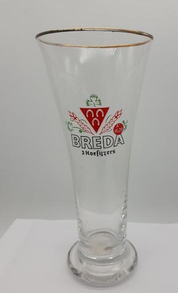 Drie Hoefijzers Breda Bierglas op voet tuitvorm beschikbaar voor biedingen