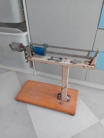 Weegschaal beschikbaar voor biedingen