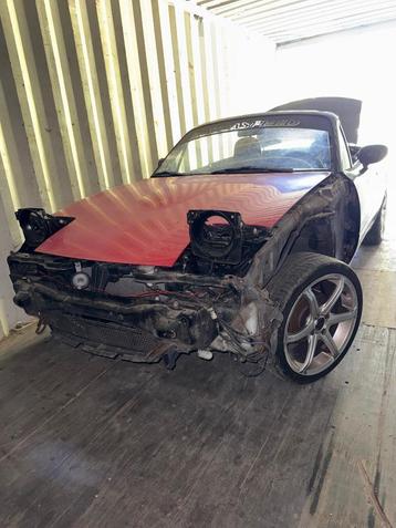 Mazda MX5 Miata Zwart beschikbaar voor biedingen