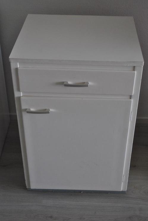 Kastje, vintage, 1 la, 84 bij 56 bij 51 cm, Huis en Inrichting, Kasten | Ladekasten, Gebruikt, Minder dan 100 cm, 50 tot 100 cm