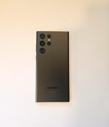 Samsung Galaxy S22 Ultra (+gratis Hoesje) beschikbaar voor biedingen