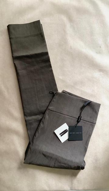 Nieuwe SARAH PACINI Broek mt 1 Kaartjes vast! beschikbaar voor biedingen