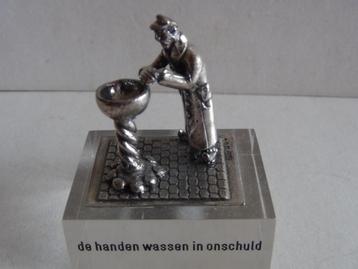 Miniatuur zilver S17d handen wasbak zilveren miniaturen geze beschikbaar voor biedingen