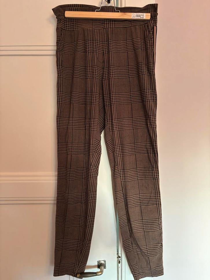 Studio Anneloes Travel Broek Ruit M, Kleding | Dames, Broeken en Pantalons, Zo goed als nieuw, Maat 38/40 (M), Bruin, Lang, Ophalen of Verzenden