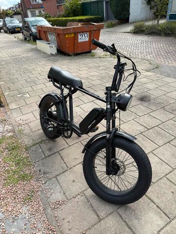 Fatbike V8 Model beschikbaar voor biedingen