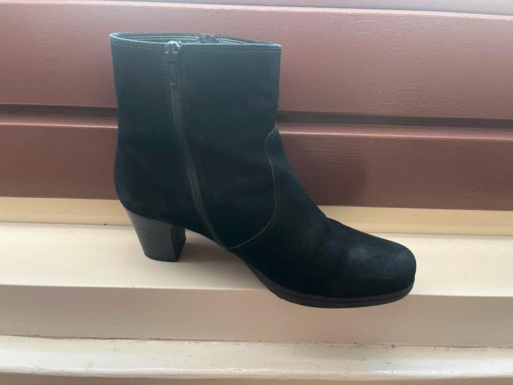 Elegante zwarte enkellaarsjes, Kleding | Dames, Schoenen, Zo goed als nieuw, Lage of Enkellaarzen, Zwart, Ophalen