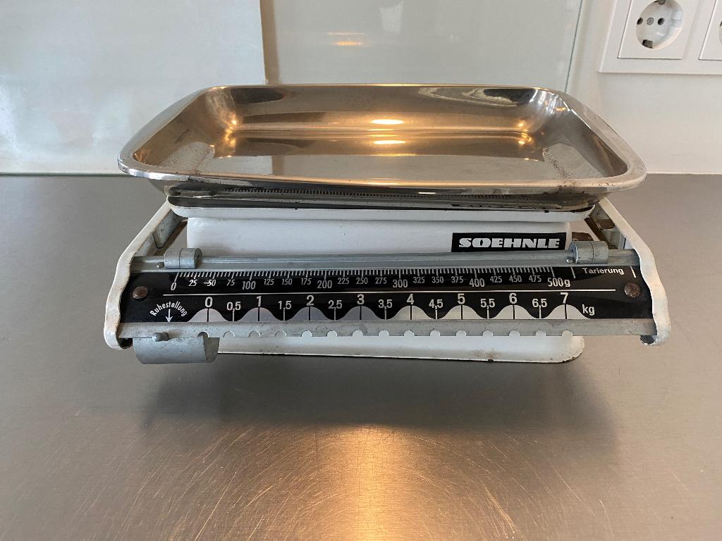 Huishoudweegschaal Soehnle, Huis en Inrichting, Keuken | Keukenbenodigdheden, Zo goed als nieuw, Ophalen of Verzenden
