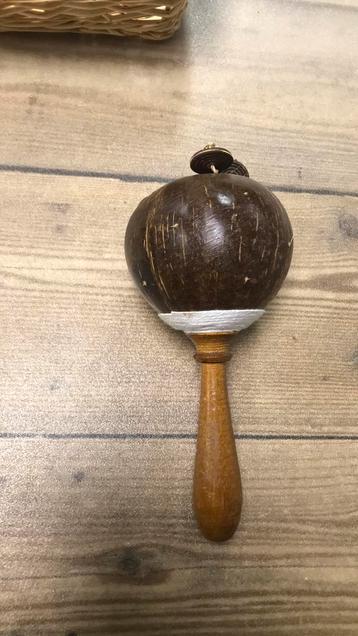 Muziek instrument kalebas  beschikbaar voor biedingen