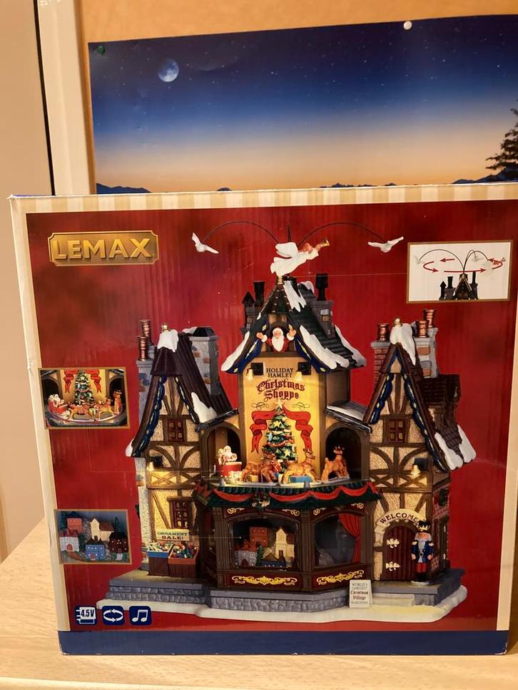 Hollyday Christmis Shoppe van lemax, Diversen, Kerst, Zo goed als nieuw, Ophalen of Verzenden