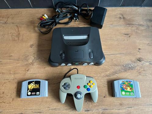 Nintendo 64 + Super Mario 64 en Zelda Ocarina of Time, Spelcomputers en Games, Spelcomputers | Nintendo 64, Gebruikt, Met 1 controller