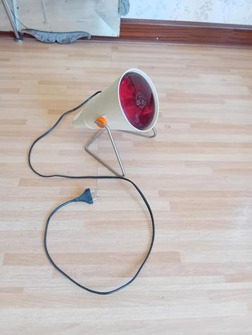 Philips infrarood lamp beschikbaar voor biedingen