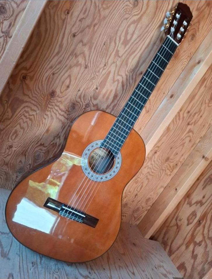 Gomez 003 Gitaar - Zo Goed Als Nieuw!, Muziek en Instrumenten, Snaarinstrumenten | Gitaren | Akoestisch, Zo goed als nieuw, Klassieke of Spaanse gitaar
