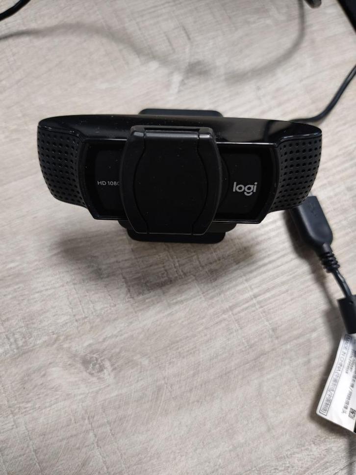 Logi webcam camera, Computers en Software, Webcams, Zo goed als nieuw, Bedraad, ChromeOS, MacOS, Windows, Android, iOS, Monitorclip