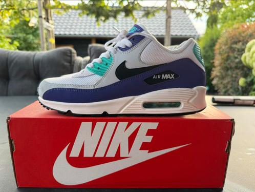 Nike Air Max 90 Grape US10 original box, Kleding | Heren, Schoenen, Gedragen, Sneakers of Gympen, Ophalen of Verzenden