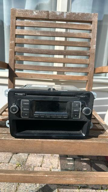 Volkswagen polo autoradio beschikbaar voor biedingen
