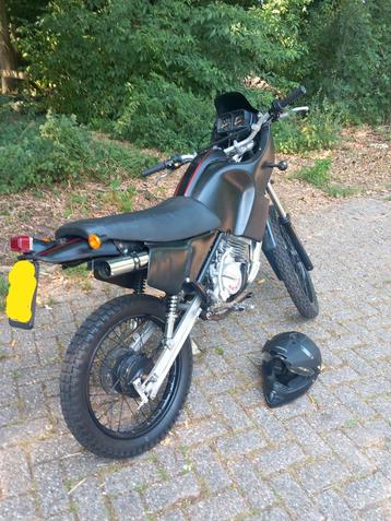 Honda mt5  beschikbaar voor biedingen