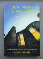 Robin Heath - Sun, Moon and Stonehenge, Astrologie, Ophalen of Verzenden, Zo goed als nieuw, Achtergrond en Informatie