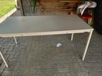 Tafel met metalen onderstel, Huis en Inrichting, Tafels | Statafels, Ophalen, Gebruikt