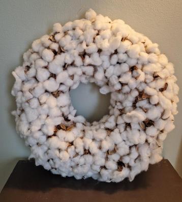 Krans van katoenbolletjes 37 cm beschikbaar voor biedingen
