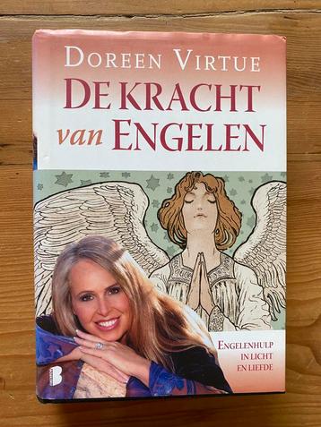 Doreen Virtue - De kracht van engelen beschikbaar voor biedingen
