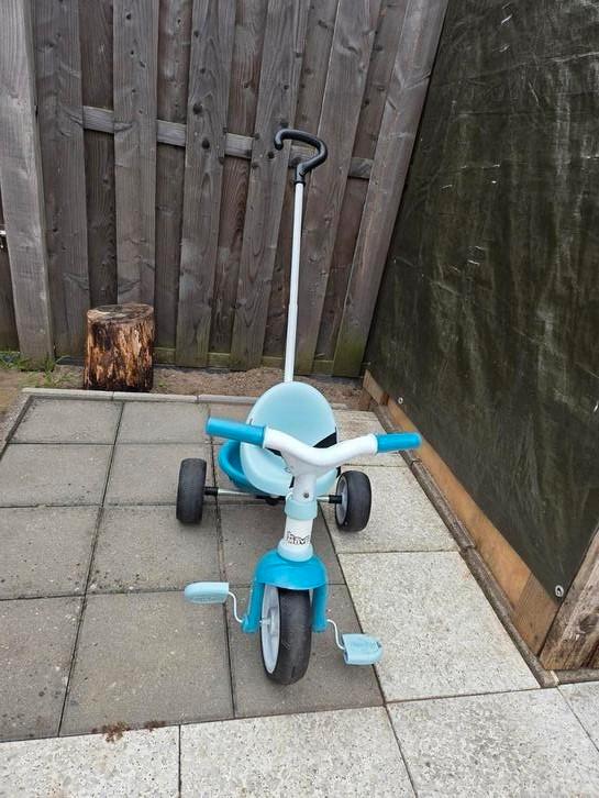 Driewieler met duwstang, Fietsen en Brommers, Fietsen | Kinderfietsjes, Zo goed als nieuw, Minder dan 16 inch, Zijwieltjes, Ophalen