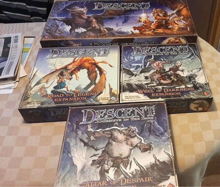 bordspellen warhammer Descent Journeys in the Dark + uitbrei, Hobby en Vrije tijd, Gezelschapsspellen | Bordspellen, Zo goed als nieuw
