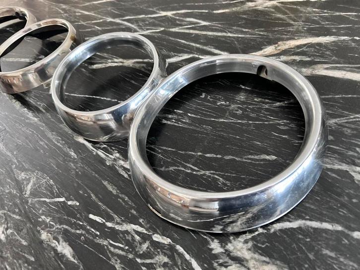 Alfa Romeo Giulia 105 dubbele Koplampringen, Auto-onderdelen, Carrosserie en Plaatwerk, Bumper, Alfa Romeo, Rechts, Ophalen
