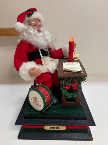 Holiday Creations 1993 Kerstman aan bureau 2 beschikbaar voor biedingen