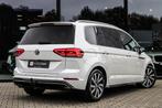 Volkswagen Touran 1.8 TSI R-LINE - PANO - TREKHAAK - CARPLAY, 1441 kg, Gebruikt, 4 cilinders, Met garantie (alle)