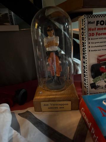 Jos Verstappen Arrows 2001 Beeldje beschikbaar voor biedingen