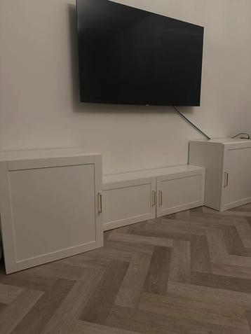 Tv meubel ikea beschikbaar voor biedingen