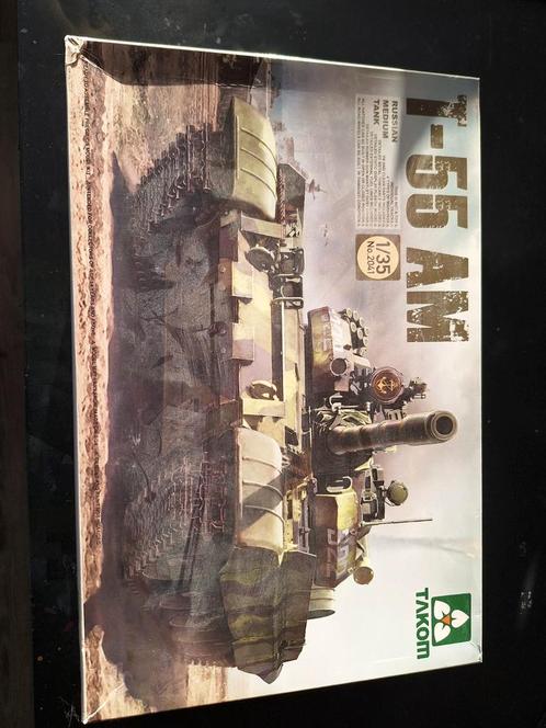 T-55 Takom 1:35 deels begonnen compleet, Hobby en Vrije tijd, Modelbouw | Auto's en Voertuigen, Nieuw, Tank, 1:32 tot 1:50, Overige merken