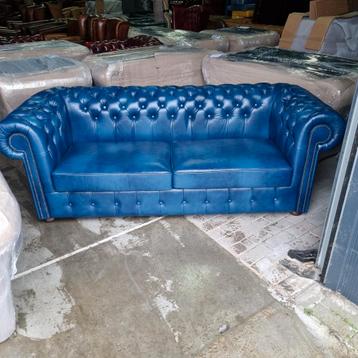 Nieuwe Chesterfield bank blauw + GRATIS BEZORGD 