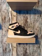 Nike Air Jordan 1 High “Crimson Tint” maat 47, Overige kleuren, Ophalen of Verzenden, Nike Air Jordan, Sneakers of Gympen